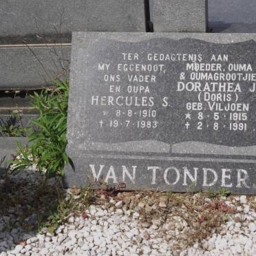 TONDER Hercules S., van 1910-1983 &amp; Dorathea J. VILJOEN 1915-1991