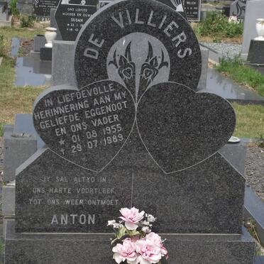 VILLIERS Anton, de 1955-1989