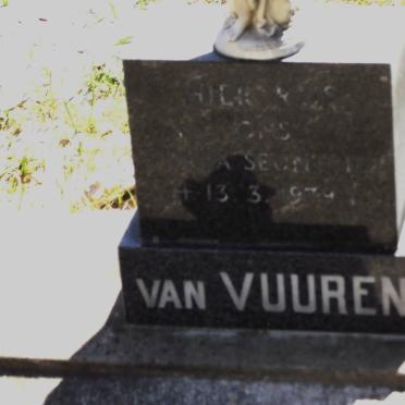 VUUREN, van -1979
