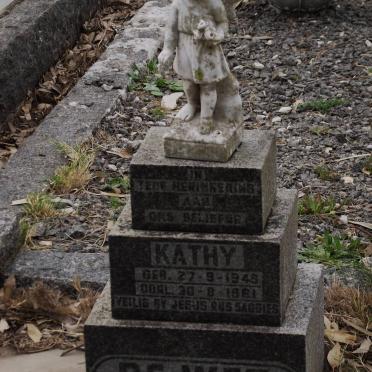 WET Kathy, de 1945-1961