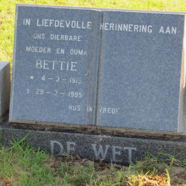 WET Bettie, de 1919-1995