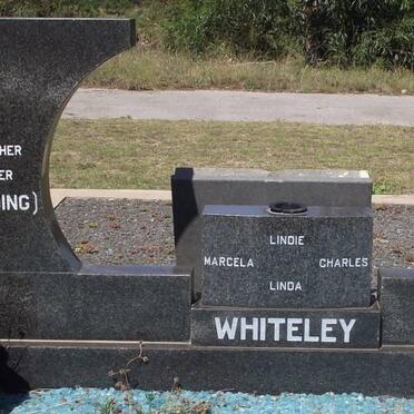 WHITELEY Linda HARDING 1946-2004 &amp; Charles Melville 1950-1978