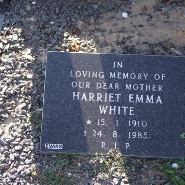 WHITE :: SMITH