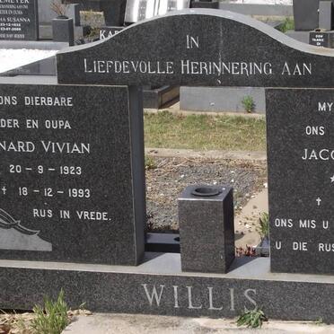 WILLIS Leonard Vivian 1923-1993 &amp; Jacoba Cornelia 1926-1983