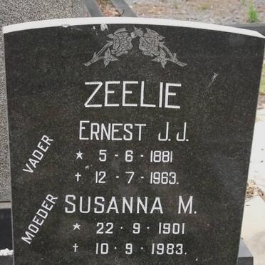 ZEELIE Ernest J.J. 1881-1963 &amp; Susanna M. 1901-1983