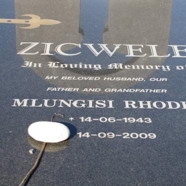 ZICWELE Mlungisi Rhodes 1943-2009