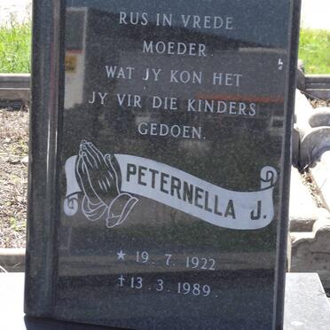 BARNARD Maria E. nee SLABBERT 1882-1955 :: BARNARD Peternella J. 1922-1989