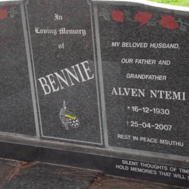 BENNIE Alven Ntemi 1930-2007