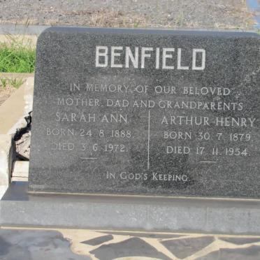 BENFIELD Arthur Henry 1879-1954 &amp; Sarah Ann 1888-1972