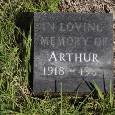 BURGESS Dora -1947 :: BURGESS Arthur 1918-1969