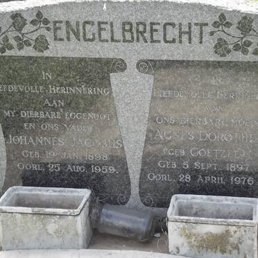 ENGELBRECHT Johannes Jacobus 1898-1959 &amp; Agnes Dorothea COETZEE 1897-1976