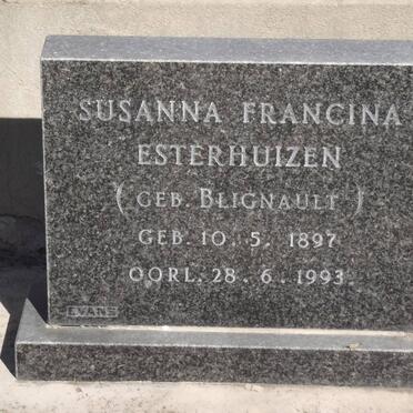 ESTERHUIZEN Susanna Francina nee BLIGNAULT 1897-1993