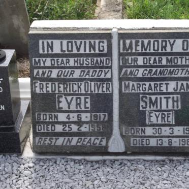 EYRE Frederick Oliver 1917-1958 :: SMITH Magaret Jane formerly EYRE 1919-1981