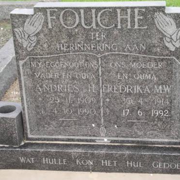 FOUCHE Andries H. 1909-1990 &amp; Fredrika M.W. 1914-1992