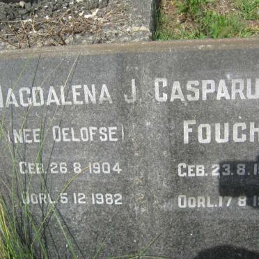 FOUCHE Casparus J. 1901-1957 &amp; Magdalena J. OELOFSE 1904-1982