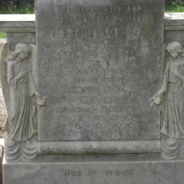 GEYER Sophia 1913-1947 :: GEYER Judith J.W.S. nee BOUWER 1890-1970