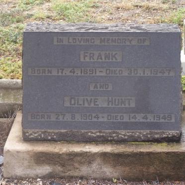 HUNT Frank 1891-1947 &amp; HUNT Olive 1904-1949