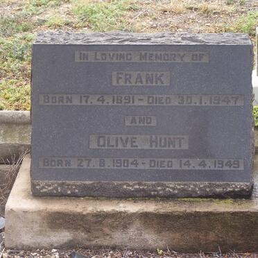 HUNT Frank 1891-1947 &amp; HUNT Olive 1904-1949
