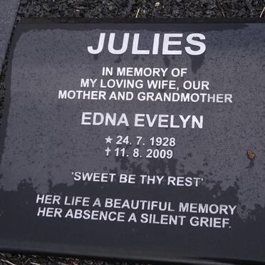 JULIES Edna Evelyn 1928-2009