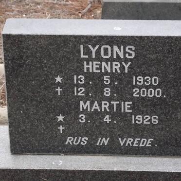 LYONS Henry 1930-2000 &amp; Martie 1926-