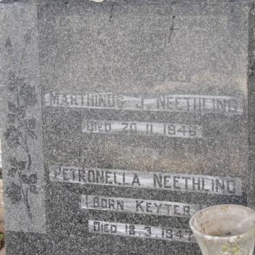 NEETHLING Marthinus J. -1946 &amp; Petronella KEYTER -1947