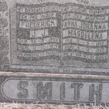 SMITH Frederick J.J. 1909-1971 &amp; Anna Johanna Magdelena 1913-1963