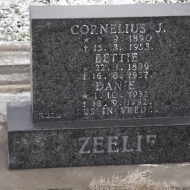 ZEELIE 