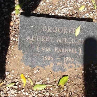 BROOKER Audrey Millicent nee PARNELL 1926-1994