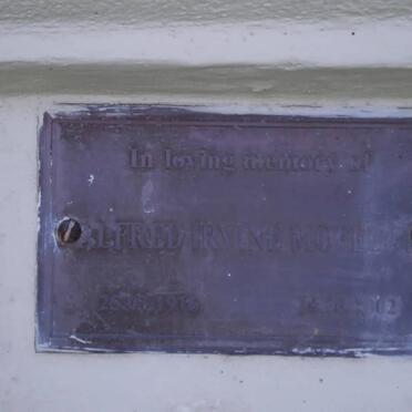 MOFFETT Alfred Irvine 1916-2002