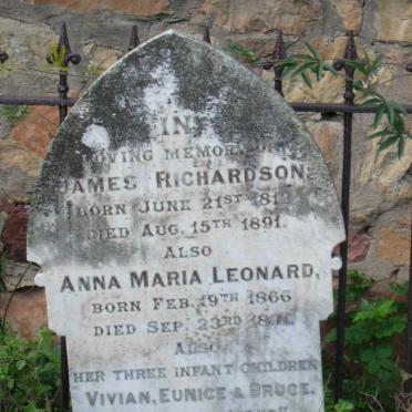 R - Vanne :: Surnames - R