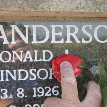 ANDERSON Donald Windsor 1926-2006 