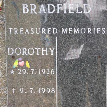 BRADFIELD Dorothy 1926-1998