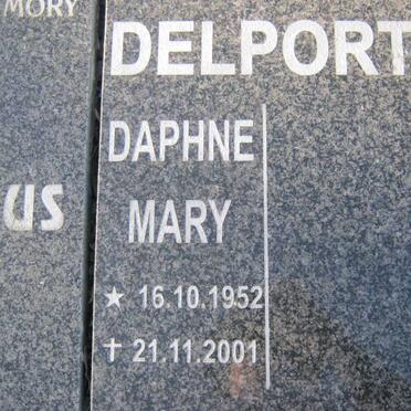 DELPORT Daphne Mary 1952-2001