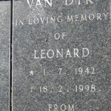 DYK Leonard, van 1942-1998 