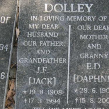 DOLLEY J.F. 1908-1994 &amp; E.D. 1908-2004