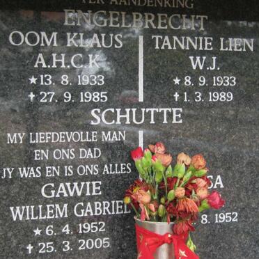 ENGELBRECHT A.H.C.K. 1933-1985 &amp; W.J. 1933-1989 :: SCHUTTE Willem Gabriel  1952-2005 &amp; ?  1952-