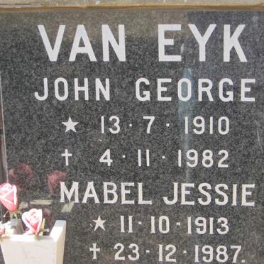 EYK John George, van 1910-1982 &amp; Mabel Jessie 1913-1987