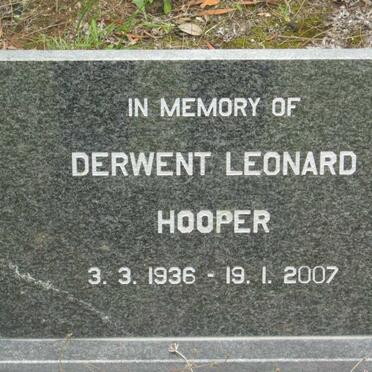 HOOPER Derwent Leonard 1936-2007