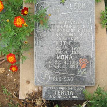 KLERK Kotie, de 1914-1976 :: DE KLERK Mona 1915-1999 :: DE KLERK Tertia 1941-2002