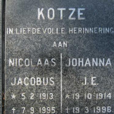 KOTZE Nicolaas Jacobus 1913-1995 &amp; Johanna J.E. 1914-1996