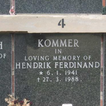 KOMMER Hendrik Ferdinand 1941-1988