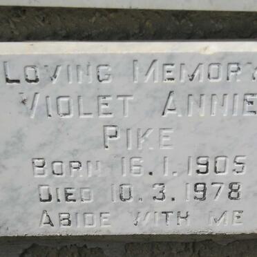 PIKE Violet Annie 1905-1978
