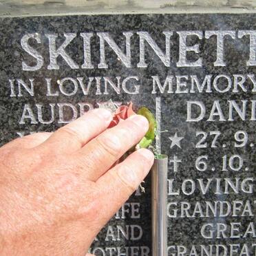 SKINNETTE Daniel 1927-2009
