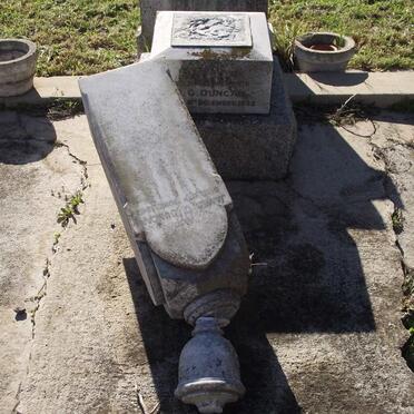 DUNCAN James G. -1962 :: DUNCAN Elizabeth -1935 