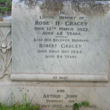 GRACEY Robert -1944 &amp; Rose H. -1932 :: GRACEY Arthur John -1955