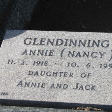 GLENDINNING Annie 1918-1995