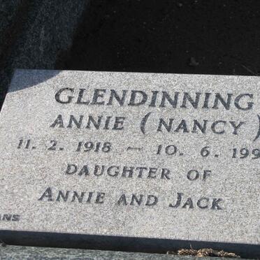 GLENDINNING Annie 1918-1995