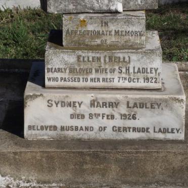 LADLEY Sydney Harry -1926 &amp; Ellen -1922