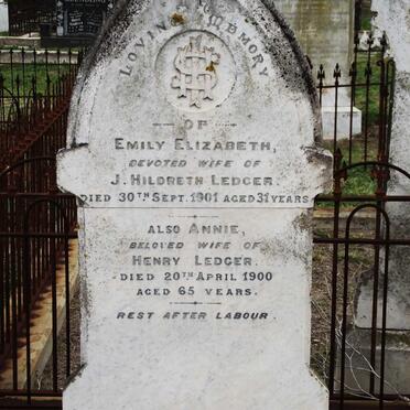 LEDGER Emily Elizabeth -1901 :: LEDGER Annie -1900