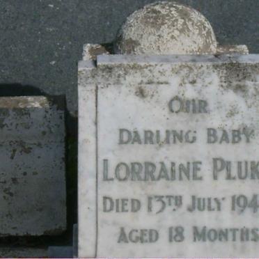 PLUKE Lorraine -1944 
